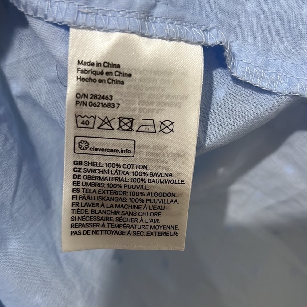 H&M Blouse Size 4 in Light Blue NWOT - Picture 5 of 7